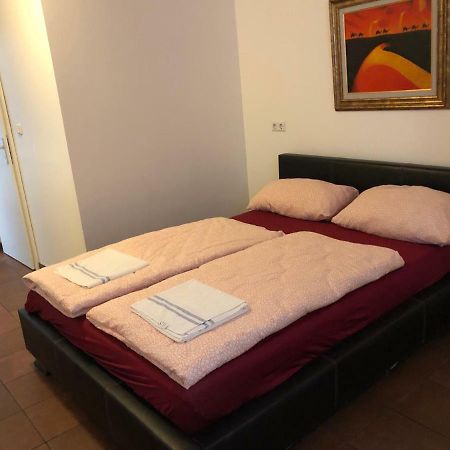Pension Adler Lübeck Dış mekan fotoğraf