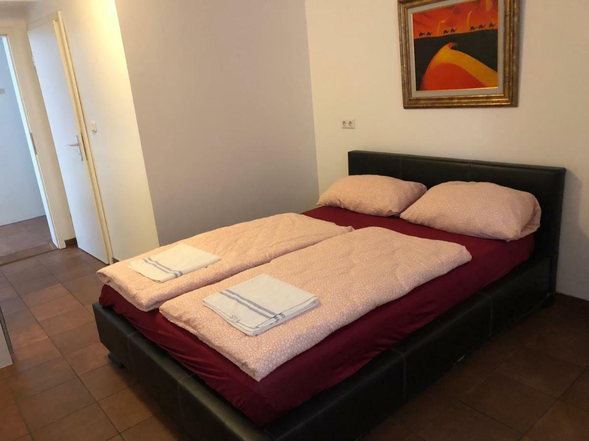 Pension Adler Lübeck Dış mekan fotoğraf