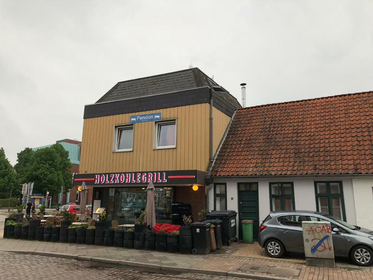 Pension Adler Lübeck Dış mekan fotoğraf